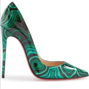 Christian Louboutin ‘So Kate’ Pumps